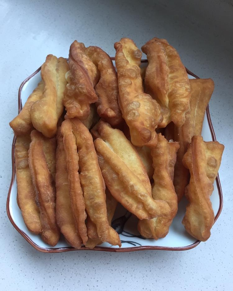 自制蓬松酥脆大油条