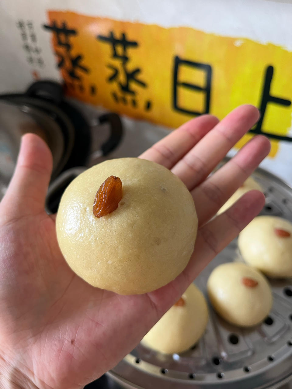 冬天做馒头，10人做，9人做不好，学会2个技巧，快速做出馒头