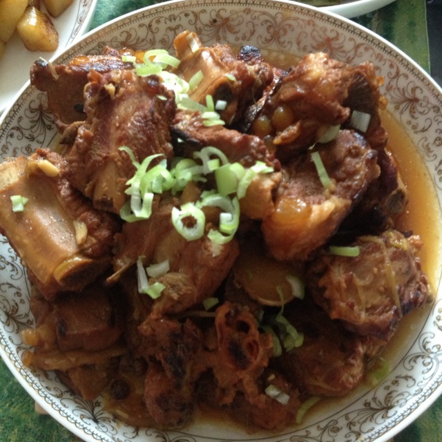 红烧排骨