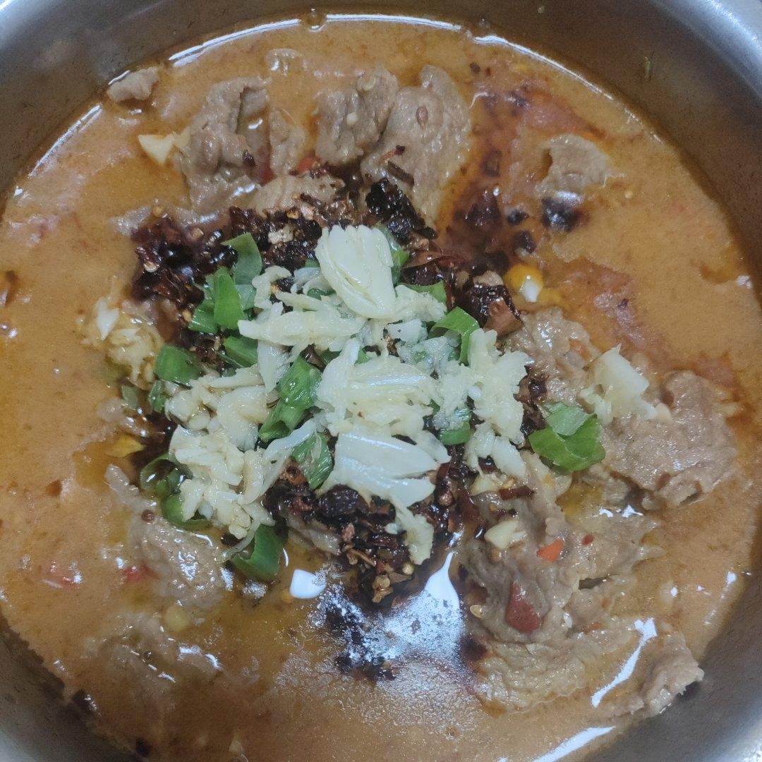 水煮牛肉
