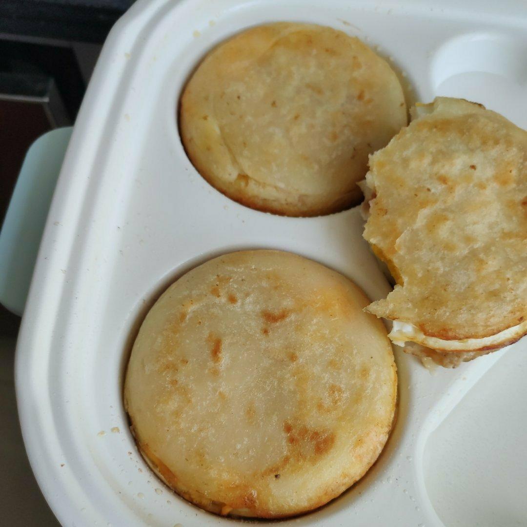 早餐霸王~沉甸甸鸡蛋汉堡