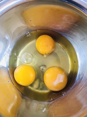 西葫芦炒鸡蛋的做法 步骤3