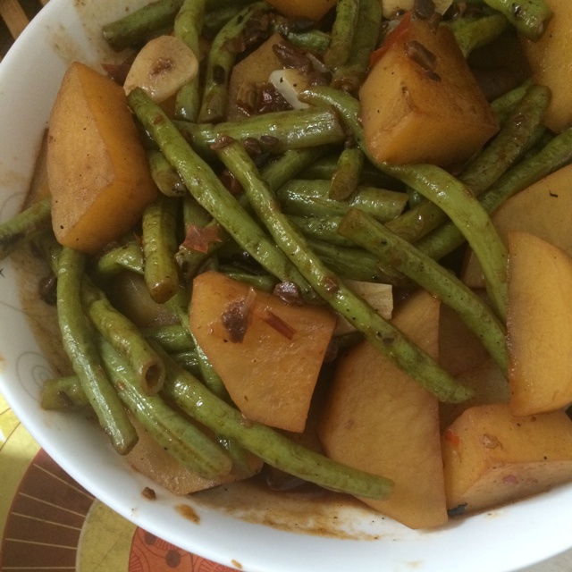 土豆炖豆角