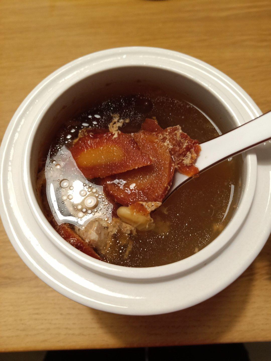 厨房小白学做饭2019做的土茯苓牛大力猪骨汤