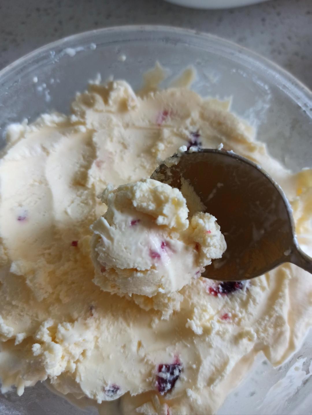 新手自制冰淇淋，一次成功