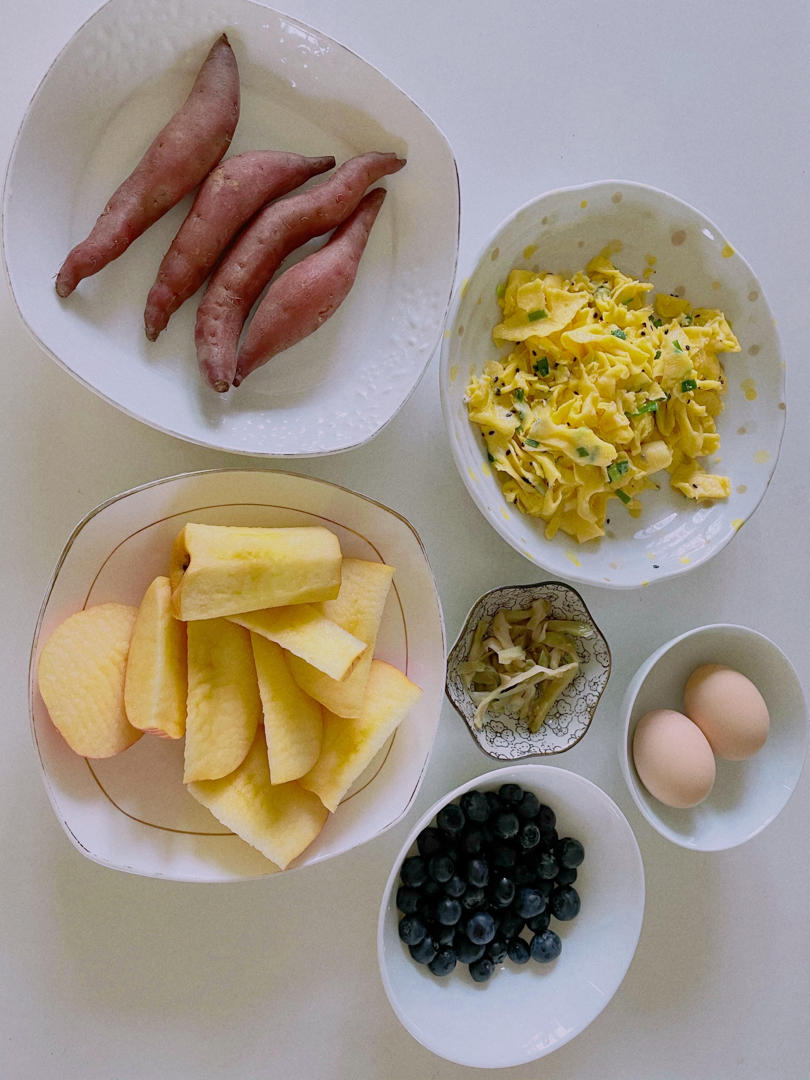 快手早餐：葱花鸡蛋饼
