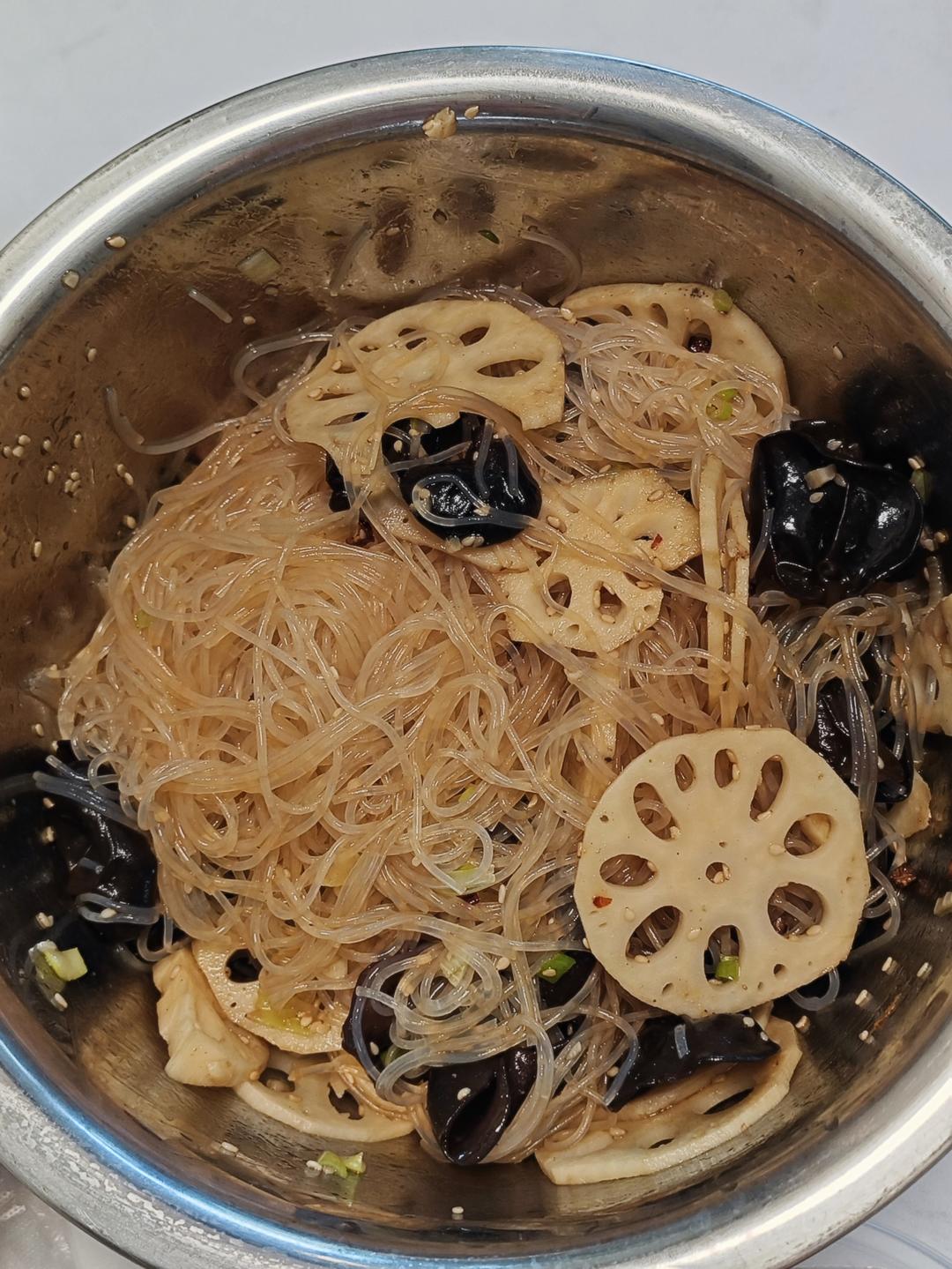 凉拌三丝