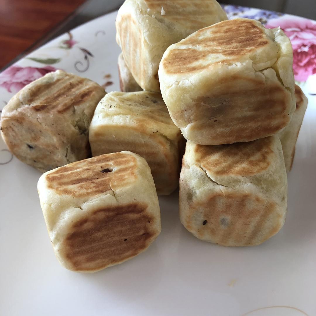 【爆浆紫薯仙豆糕】