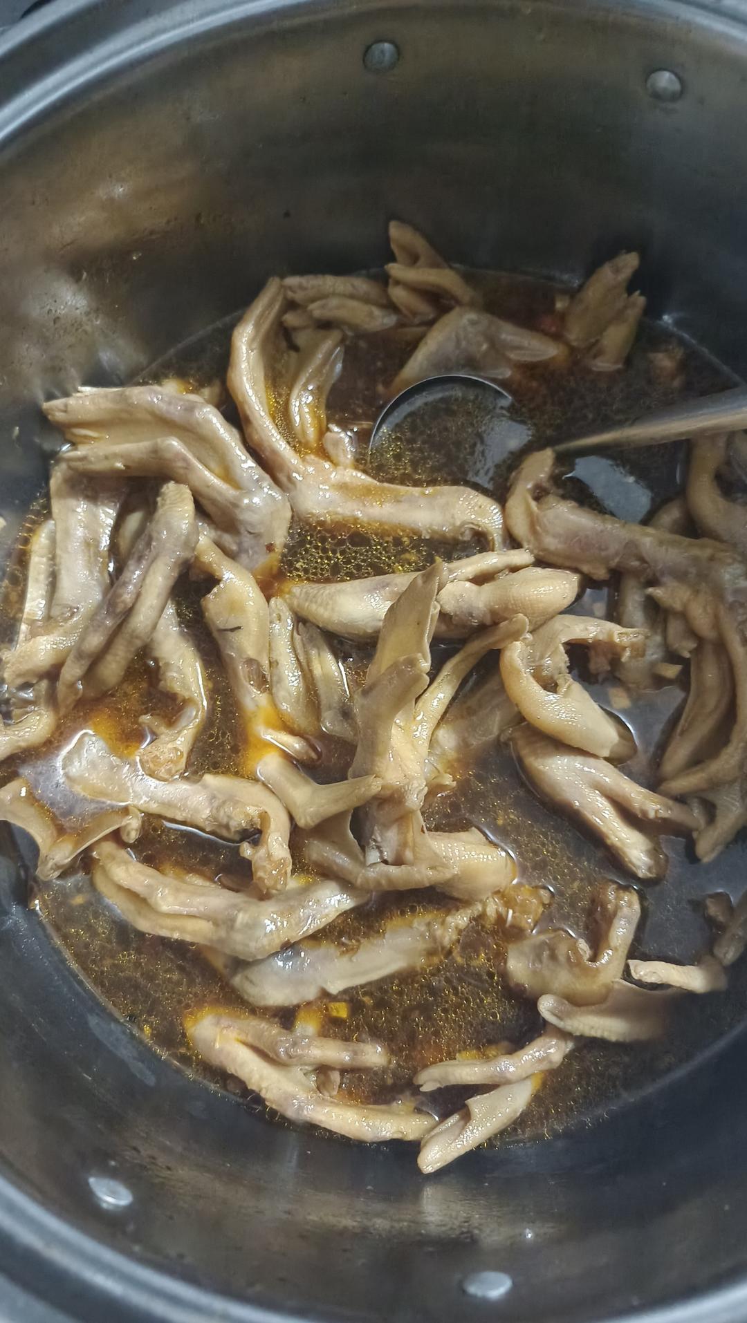 卤鸭掌不好吃你打我