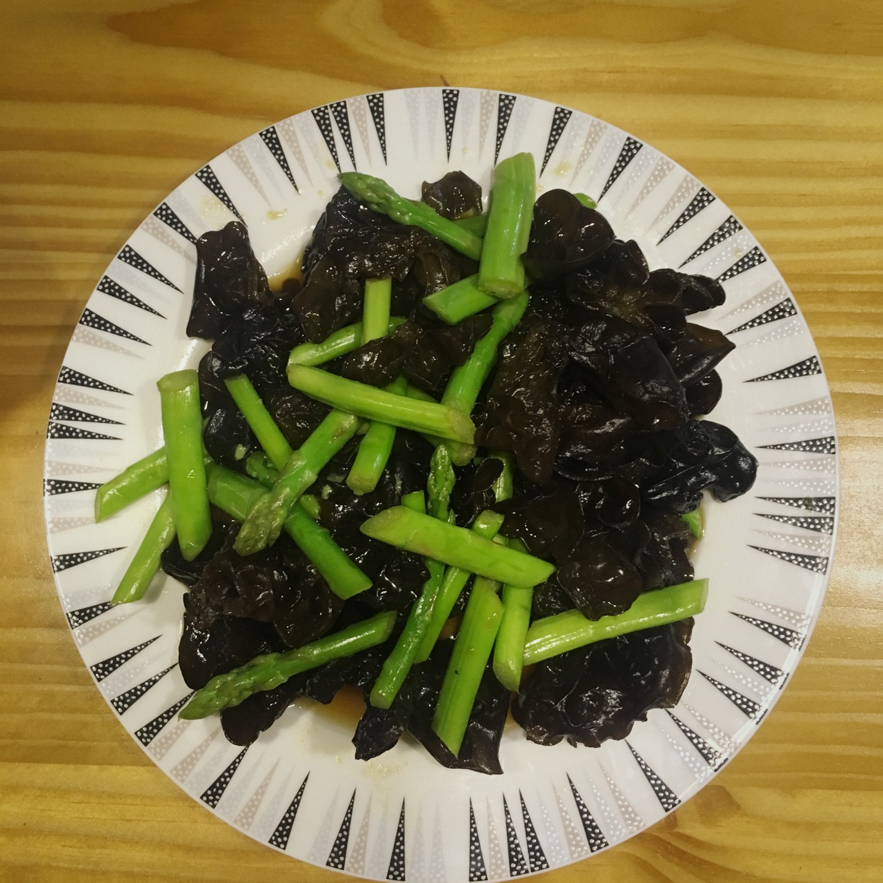 简单快手——凉拌芦笋黑木耳