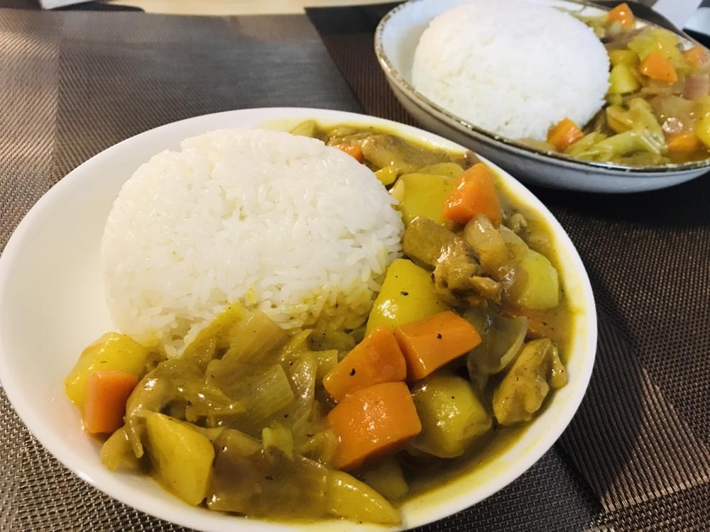 咖喱鸡肉饭