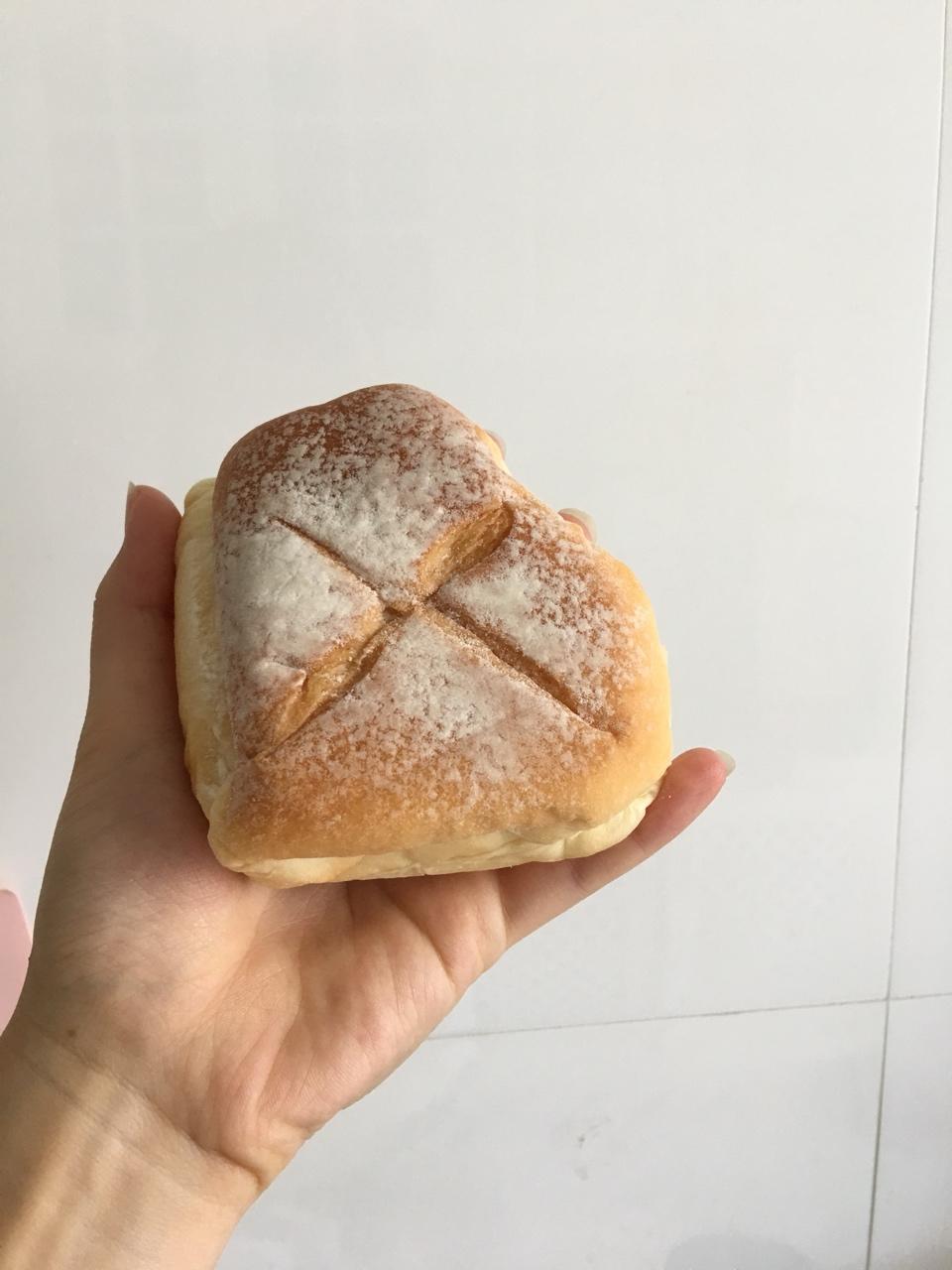 软到不知所措的牛奶卷