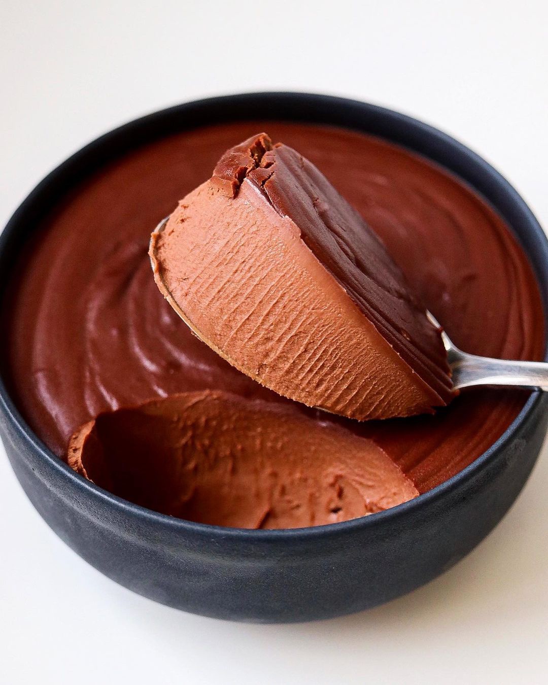 翻译食谱 | 一口大满足巧克力奶冻🍫的做法