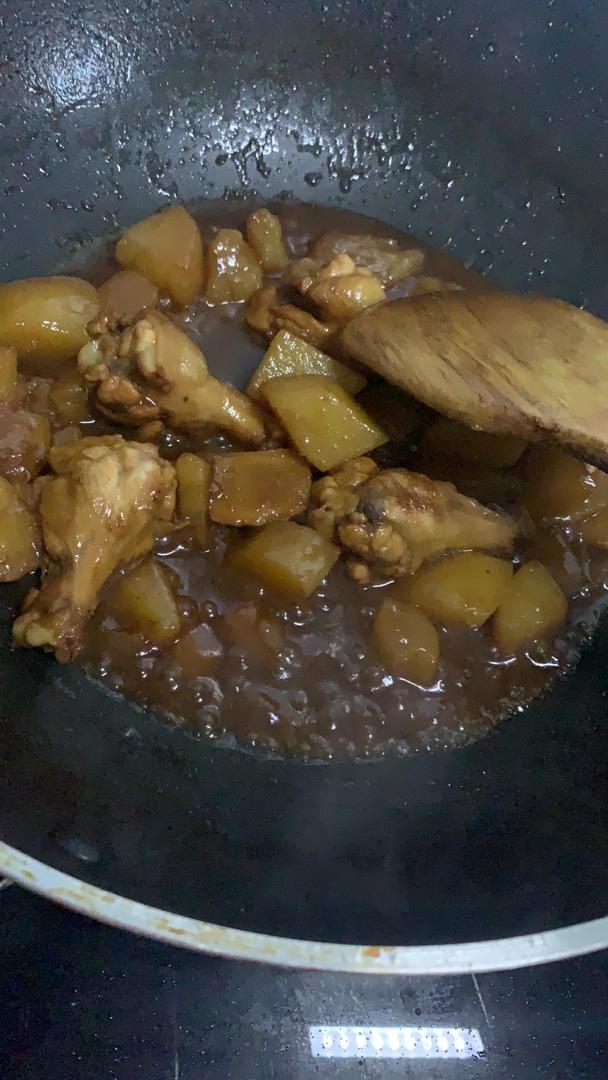 鸡翅根炖土豆