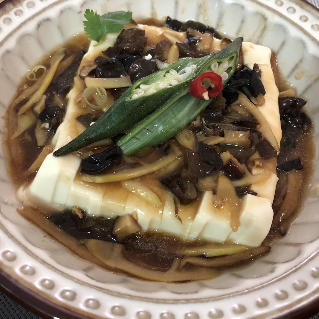 鲜香卤汁豆腐脑