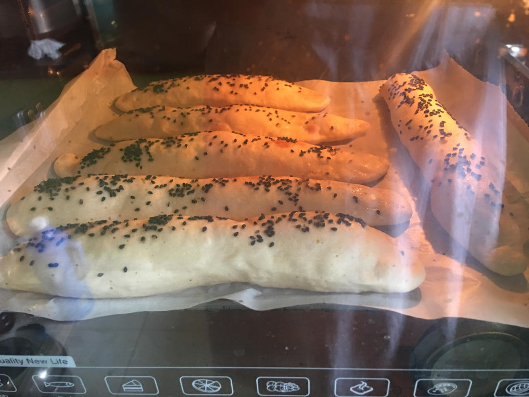 不用发面，简单易做，酥脆可口的空心糖烧饼