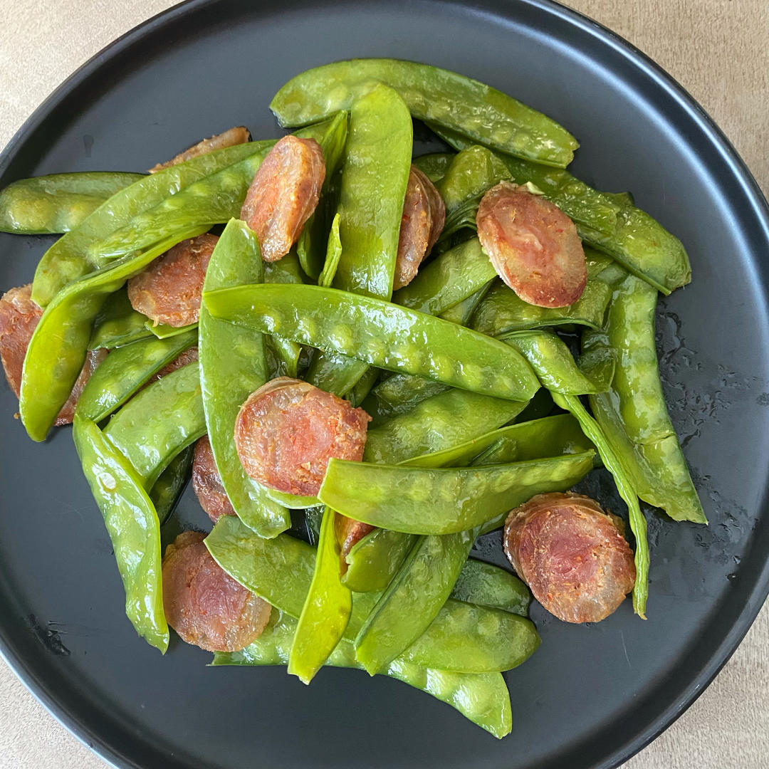 荷兰豆炒腊肠