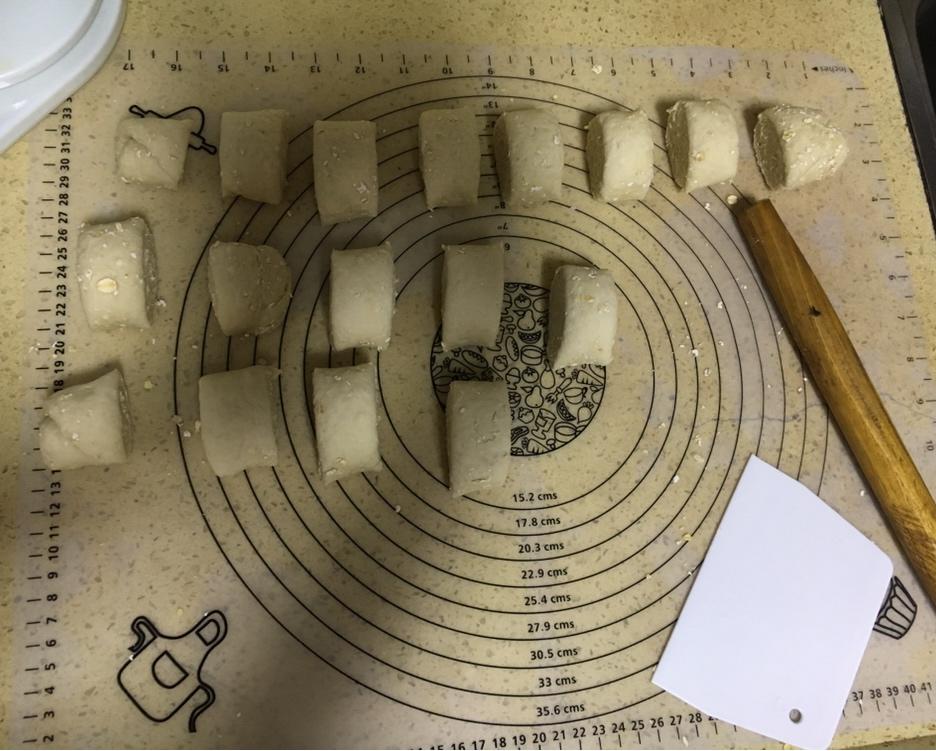 奶香燕麦小馒头