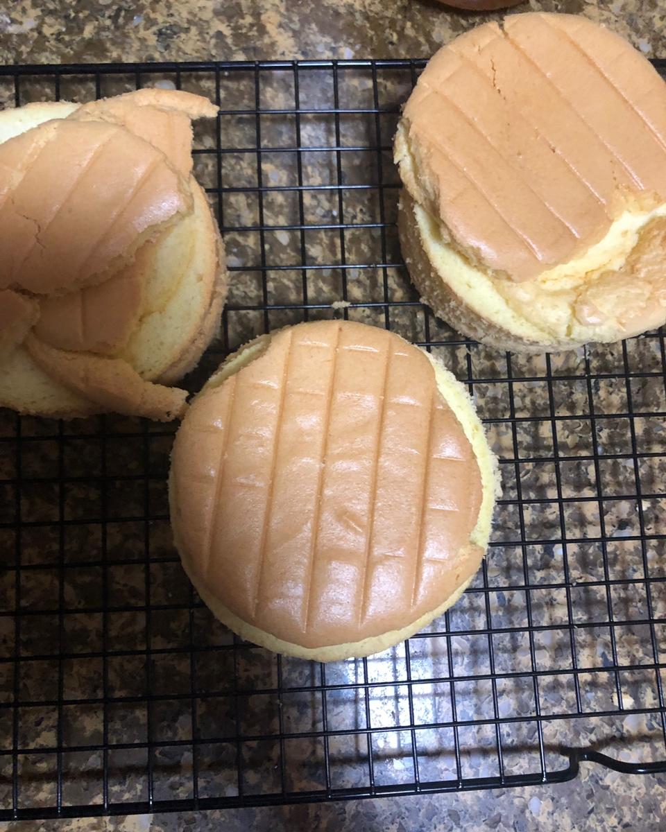 3个四寸戚风蛋糕