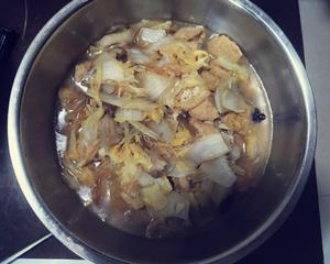 五花肉粉条白菜豆泡的做法 步骤7