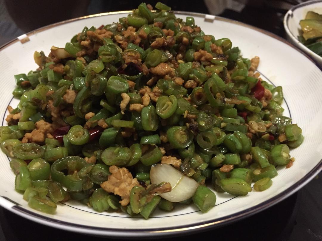 肉沫豆角下饭菜