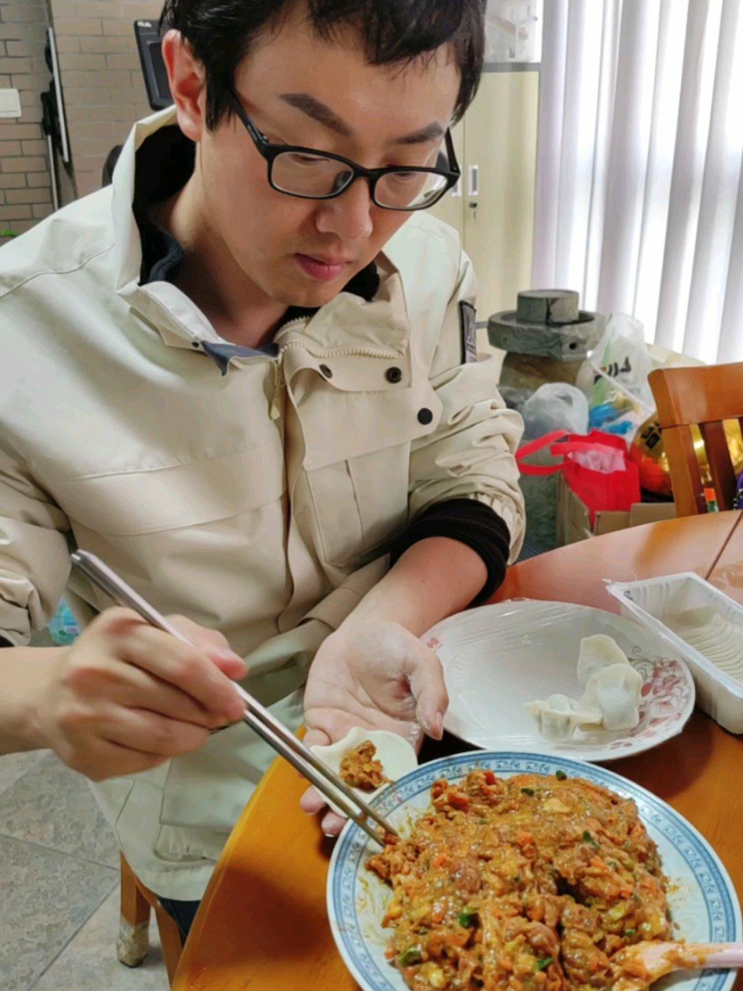 虾仁时蔬肉饺