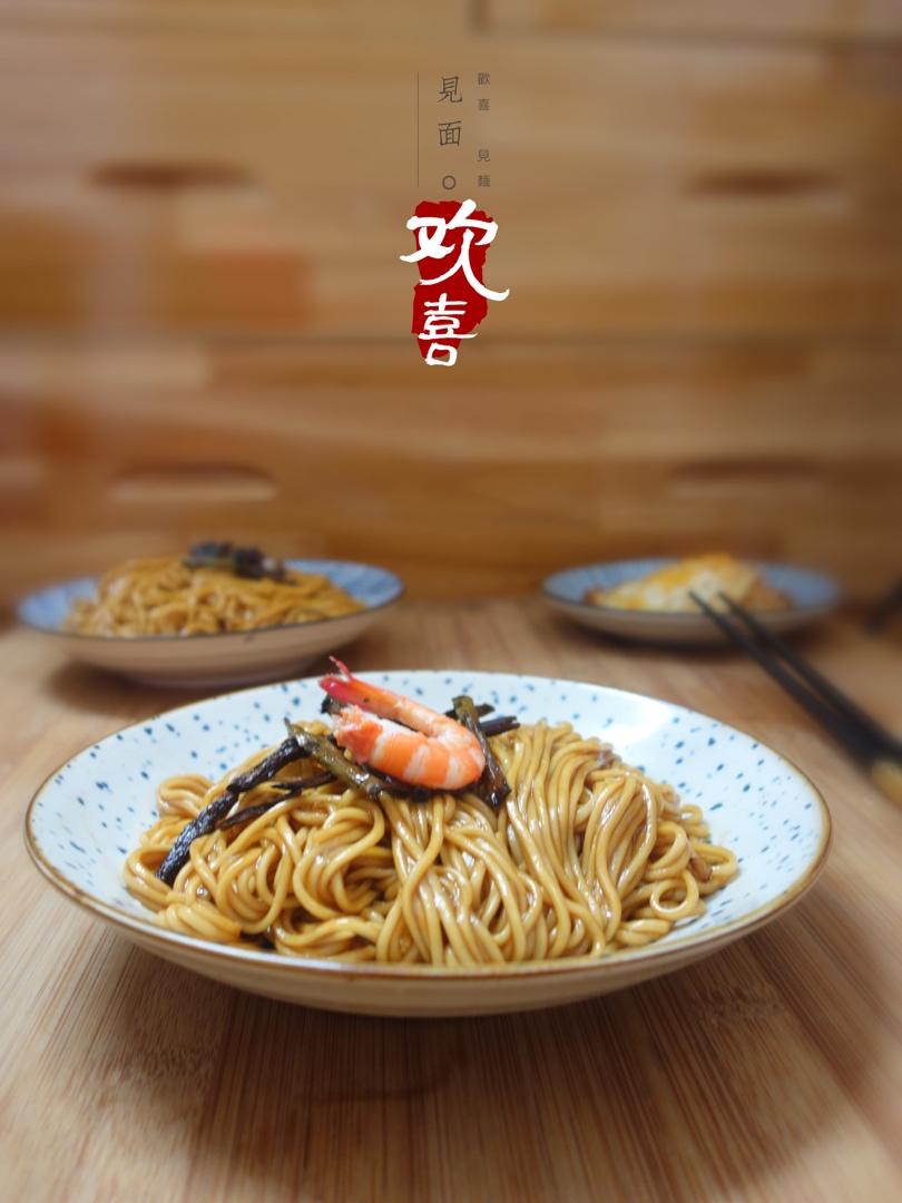 10分钟搞定的一碗葱油拌面