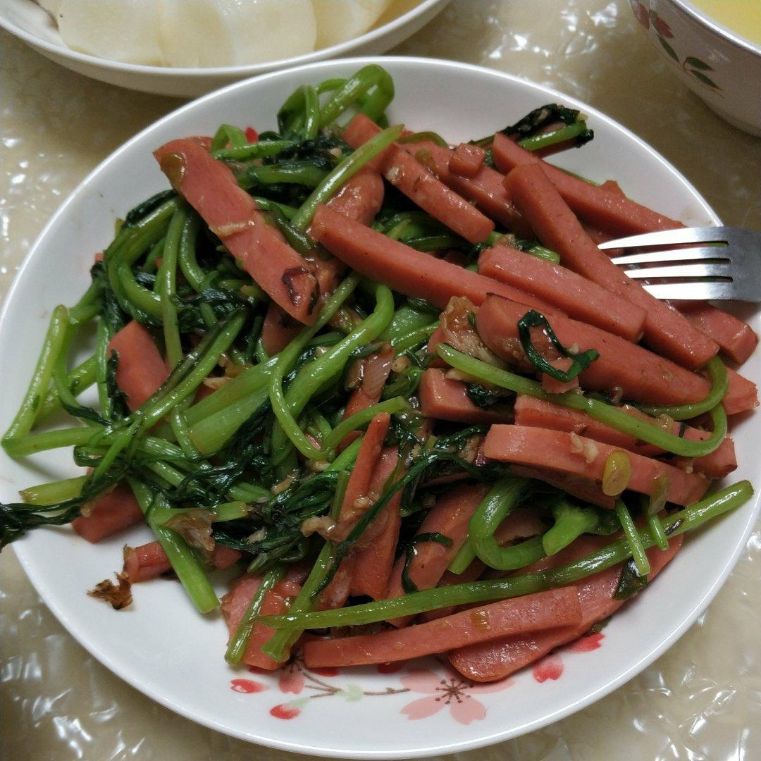 茼蒿炒肉