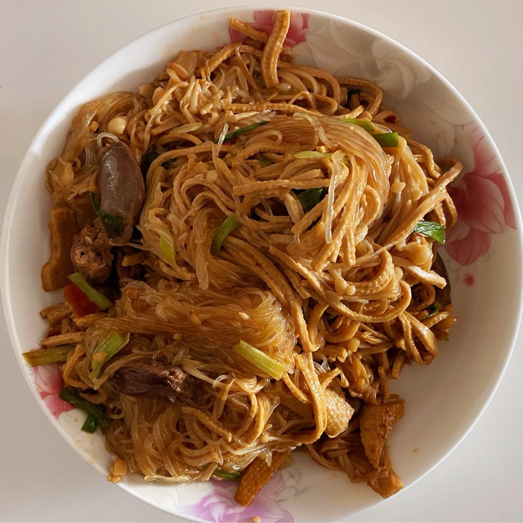 金针菇拌豆腐丝
