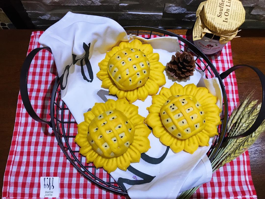 向日葵豆沙面包