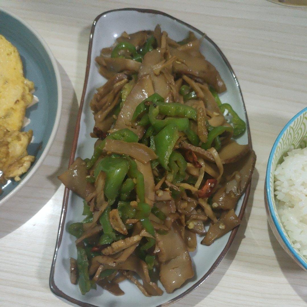 青椒炒笋干
