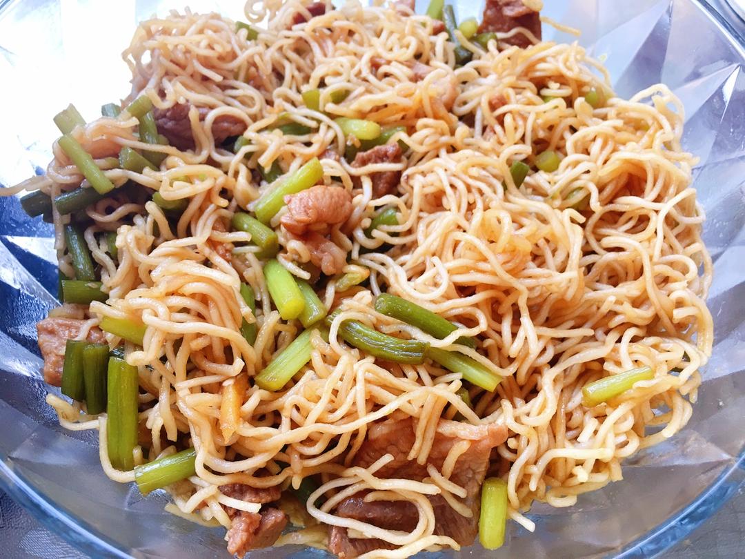 【豆角焖面】