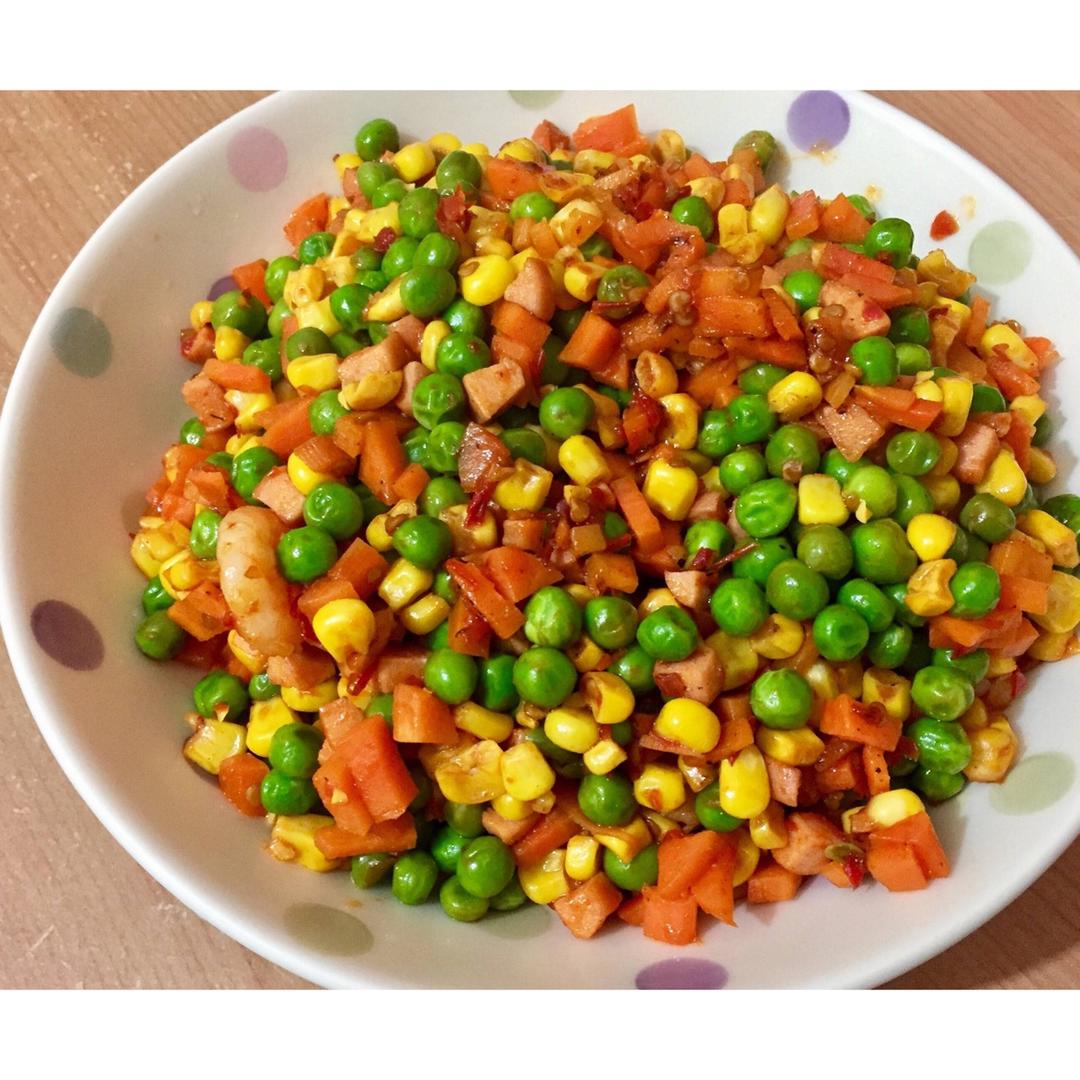 我爱下厨房小小做的豌豆炒肉丁