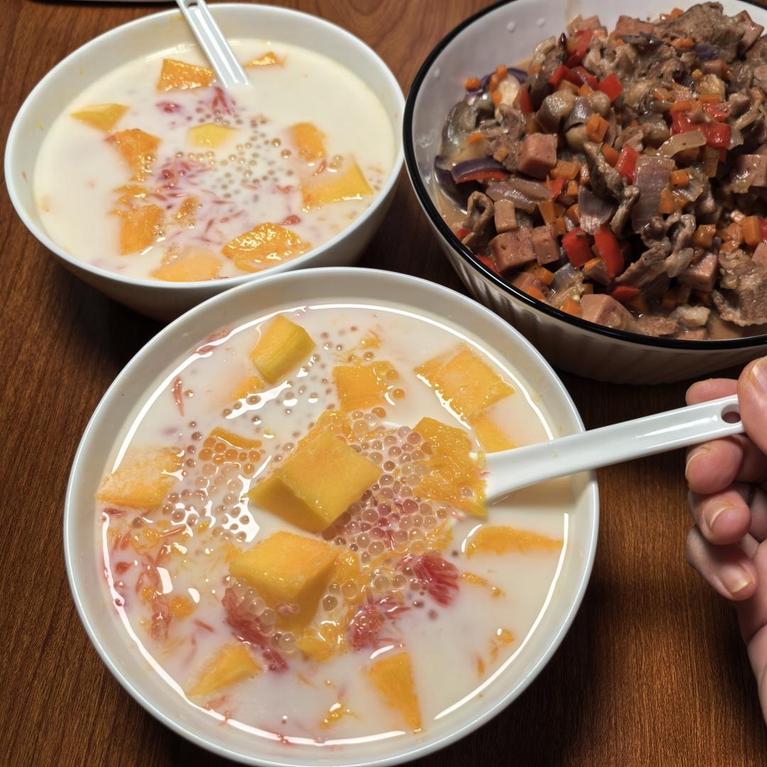 港式甜品——杨枝甘露(芒果西米露)附芒果花切法