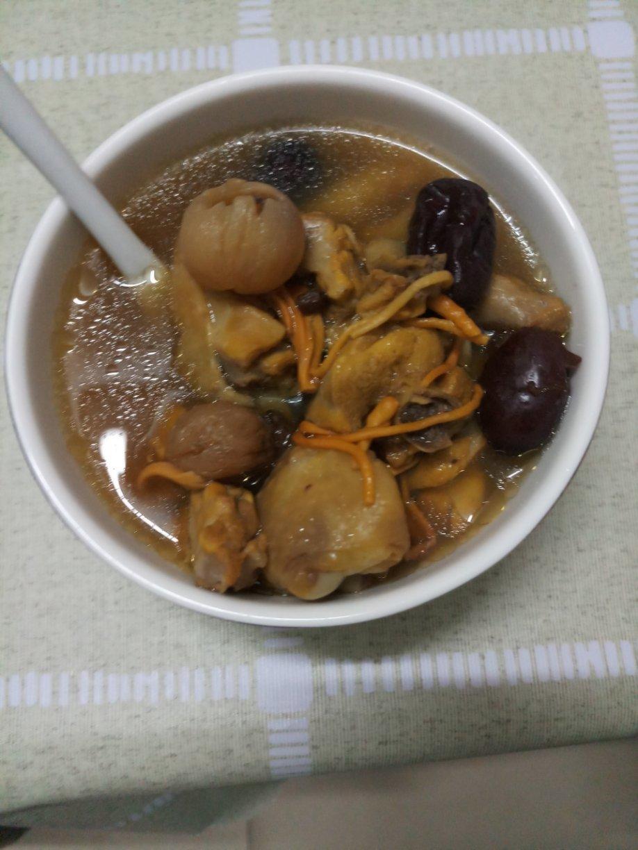 虫草花煲鸡汤