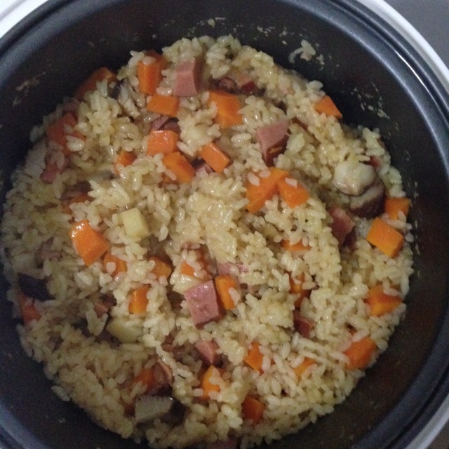电饭锅煲仔饭