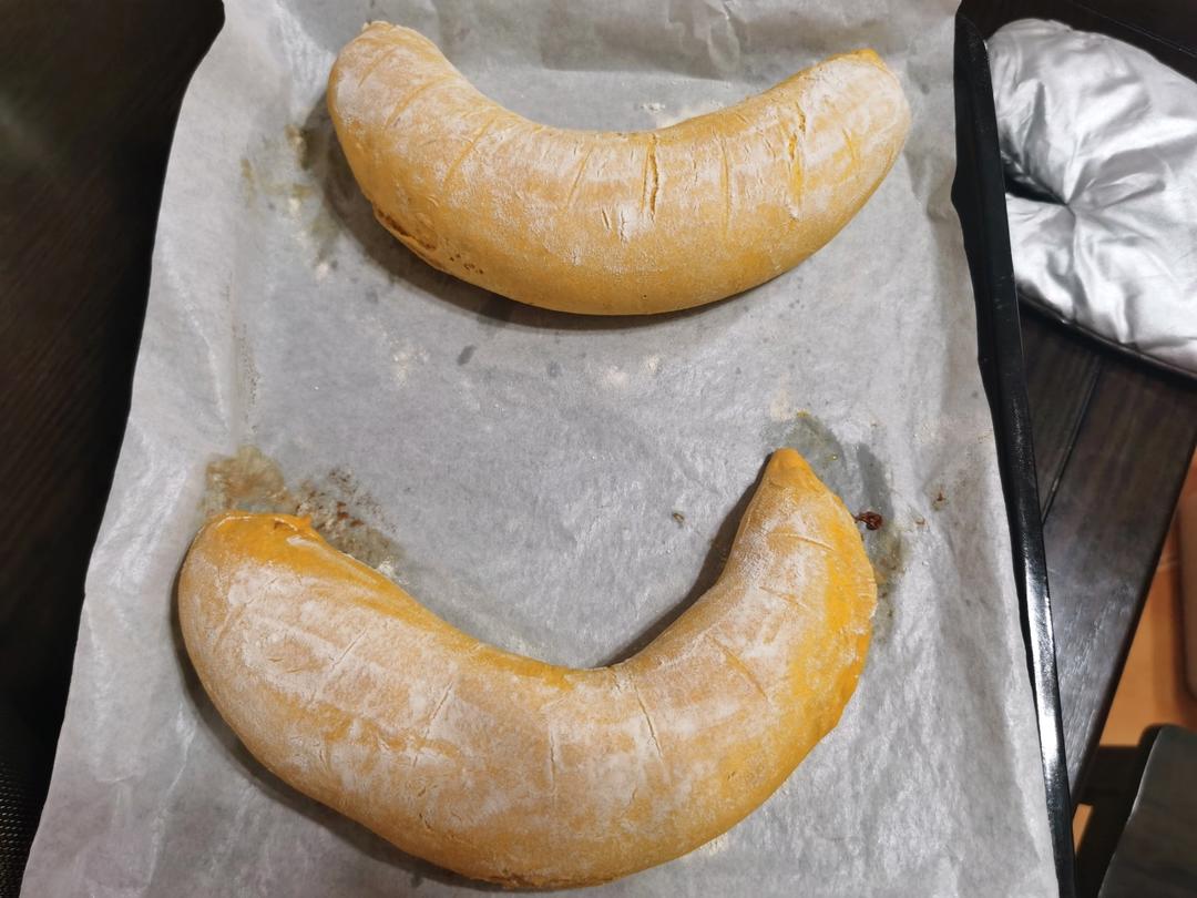 好吃到疯的南瓜奶酪软欧包
