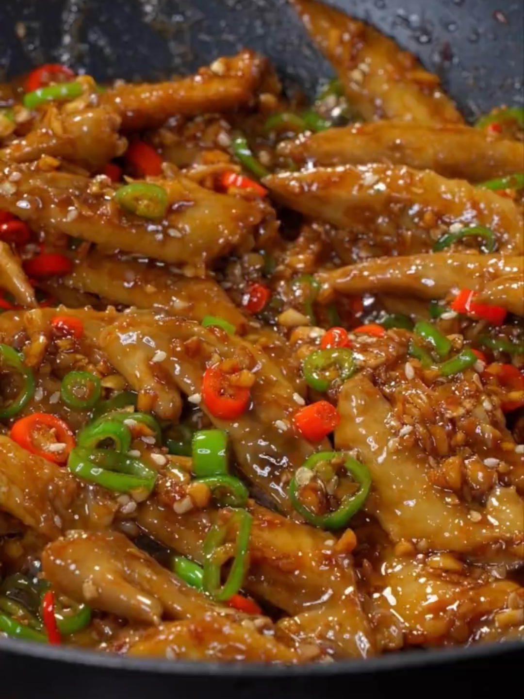 蒜香鸡翅尖