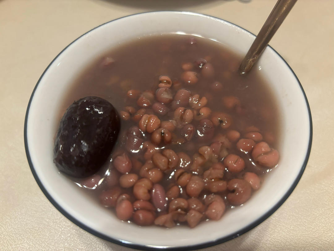 红豆薏米去湿粥