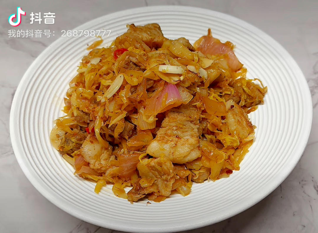 酸菜炒五花肉