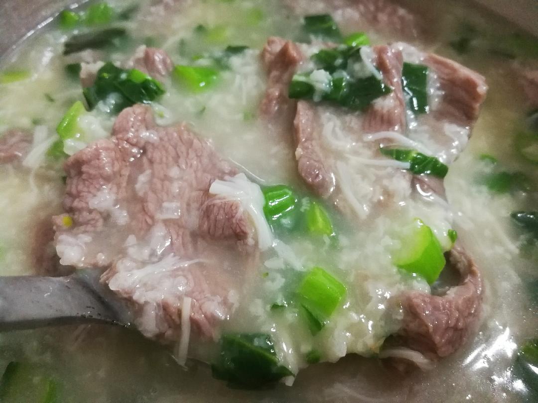 菜心粒牛肉粥