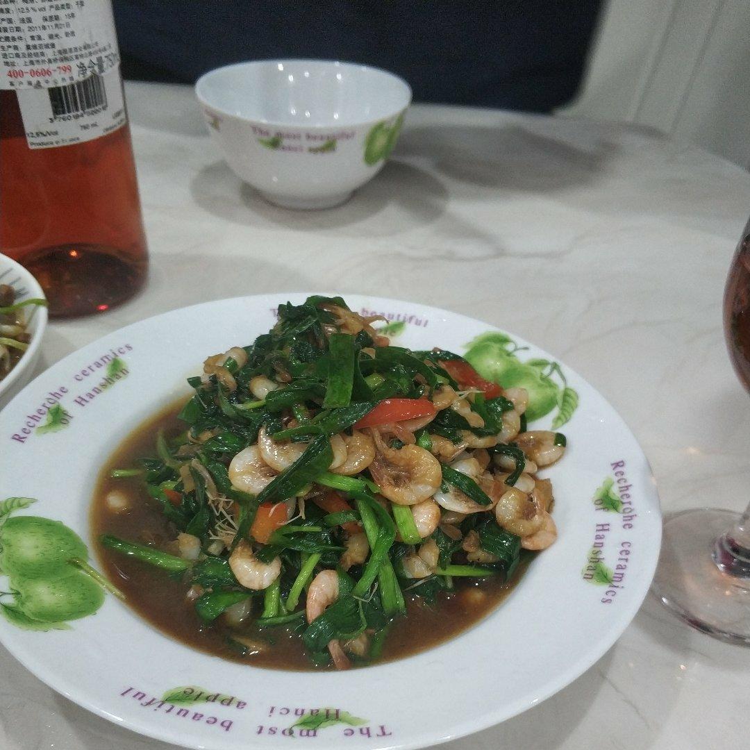 韭菜炒河虾