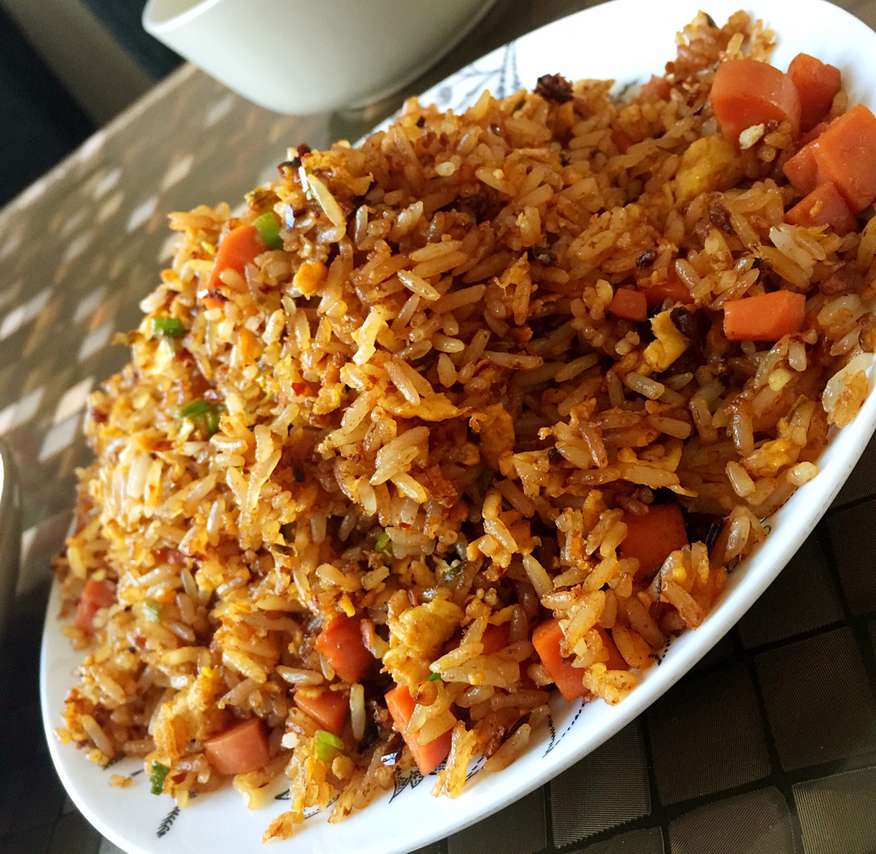 福妞儿funiuer做的老干妈蛋炒饭