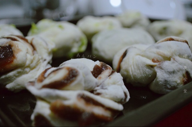 豆沙卷面包