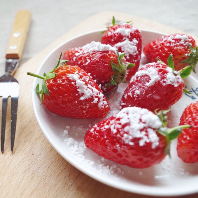 神厨小朱迪做的朗姆霜降草莓