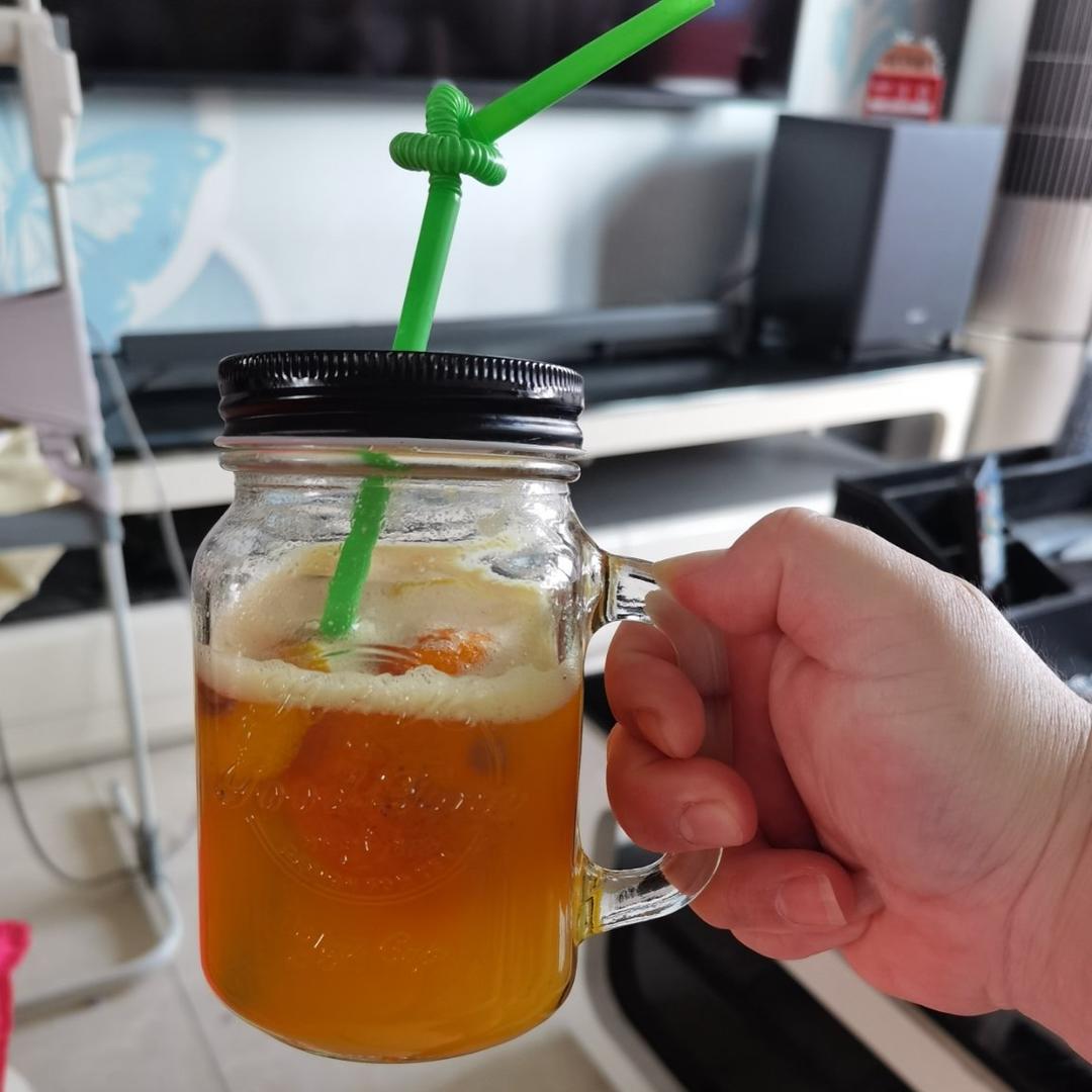 喜茶奈雪橙子饮品，霸气橙子简单好喝解暑