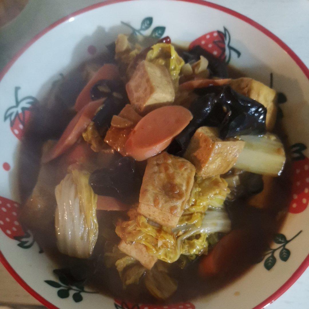 暖胃又下饭的香肠白菜豆腐煲🔥10分钟搞定