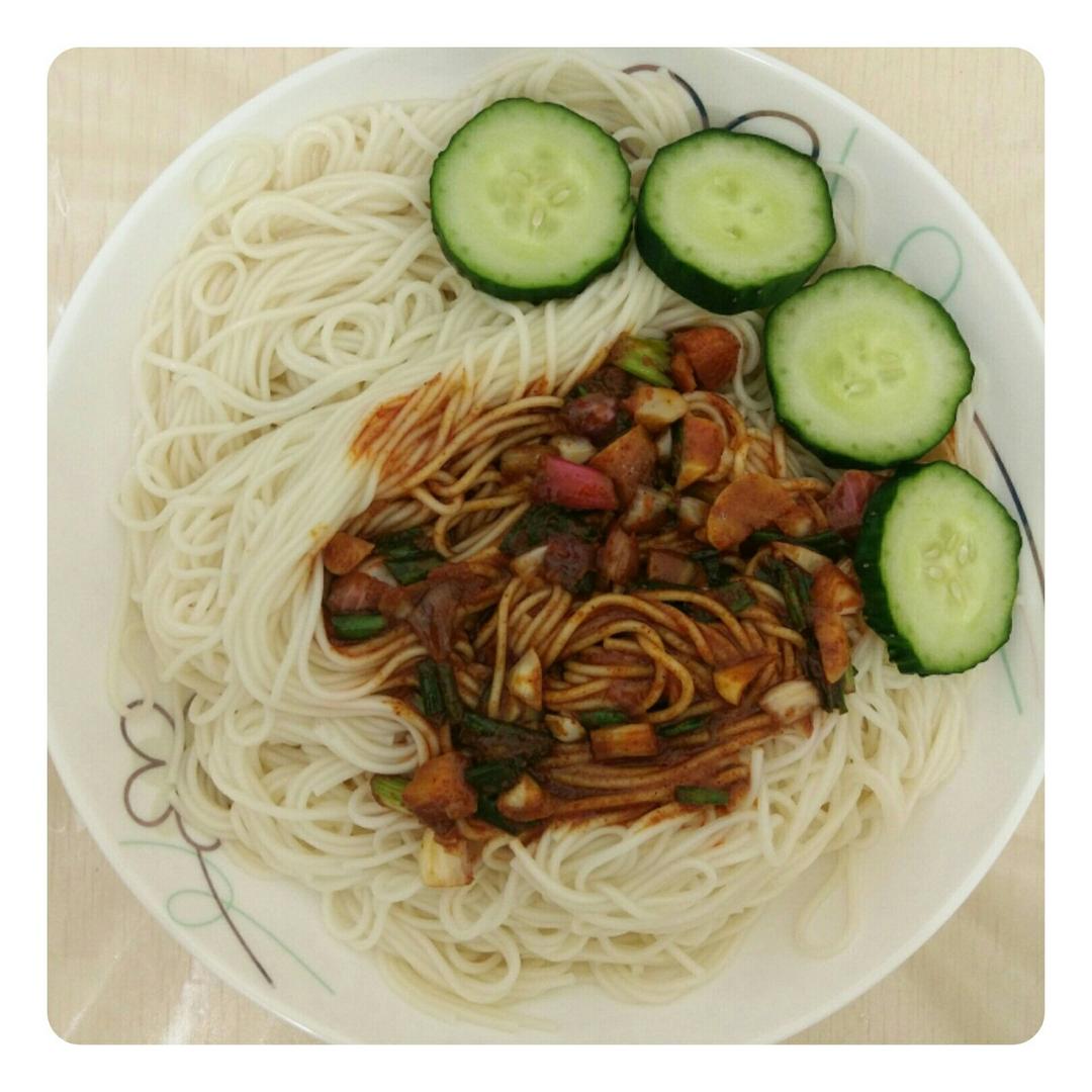 姥姥的爽口凉面！（干拌挂面）