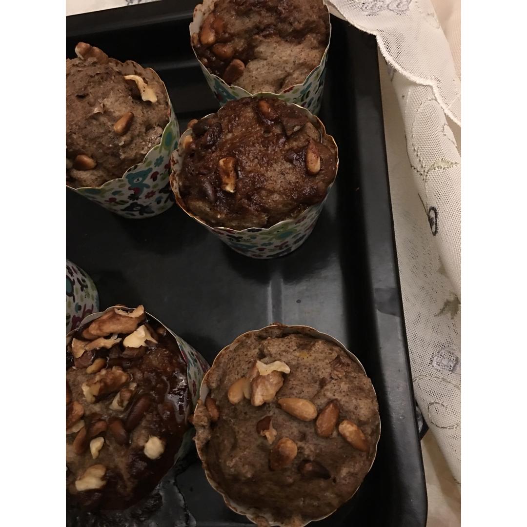 全麦爆浆核桃早餐马芬丨健康·烘焙