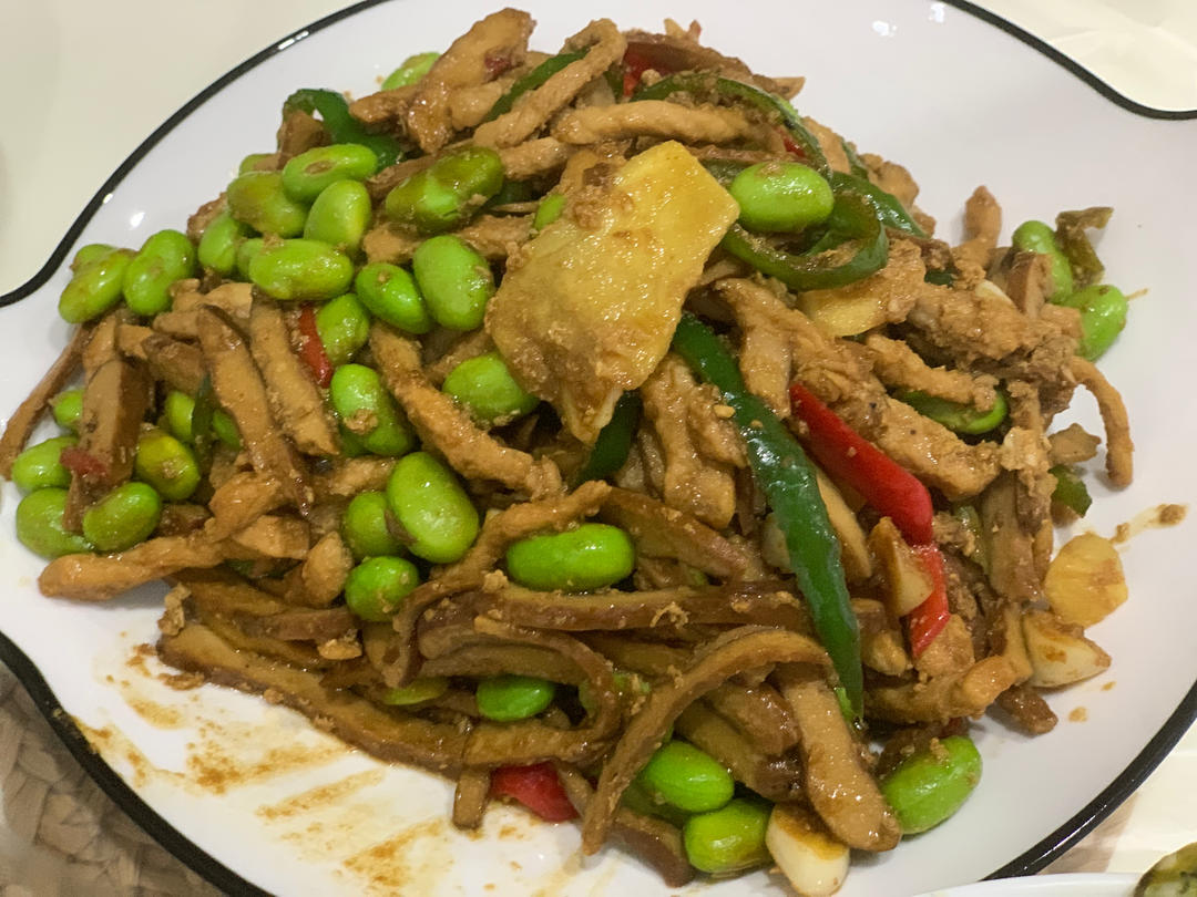 毛豆米炒肉丝